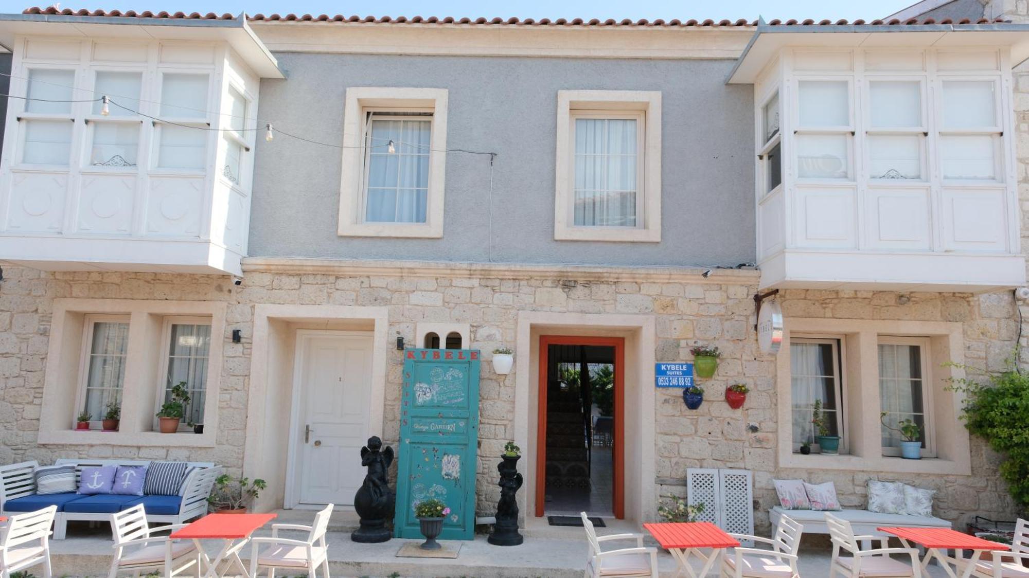 Kybele Suites Alacati Exterior photo